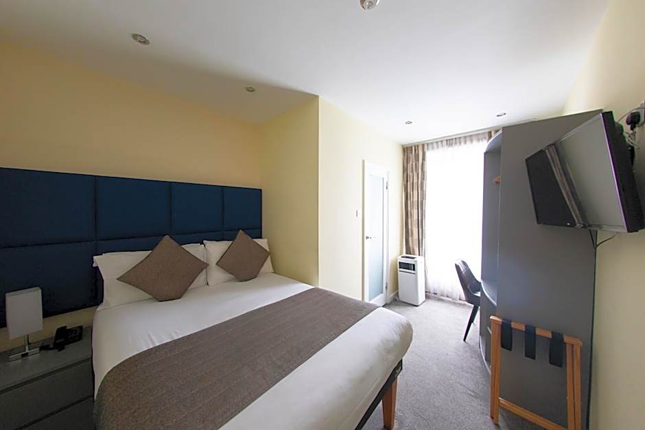 Duke Of Leinster Hotel