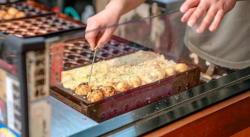 SEKAI HOTEL Deep Osaka Experience