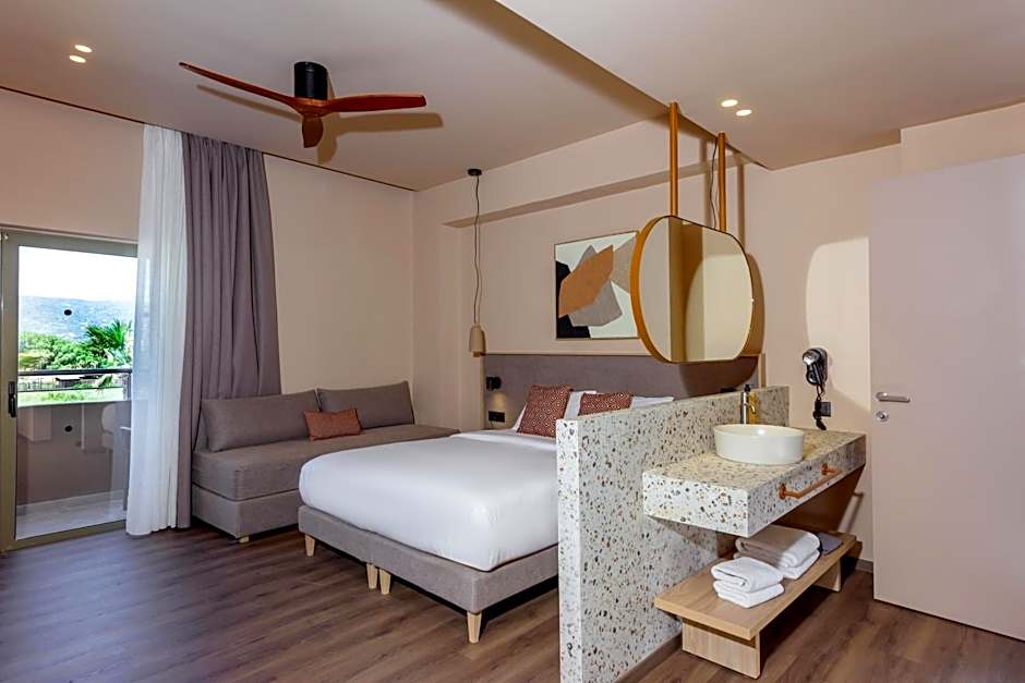 Zeus Hotels Neptuno Beach