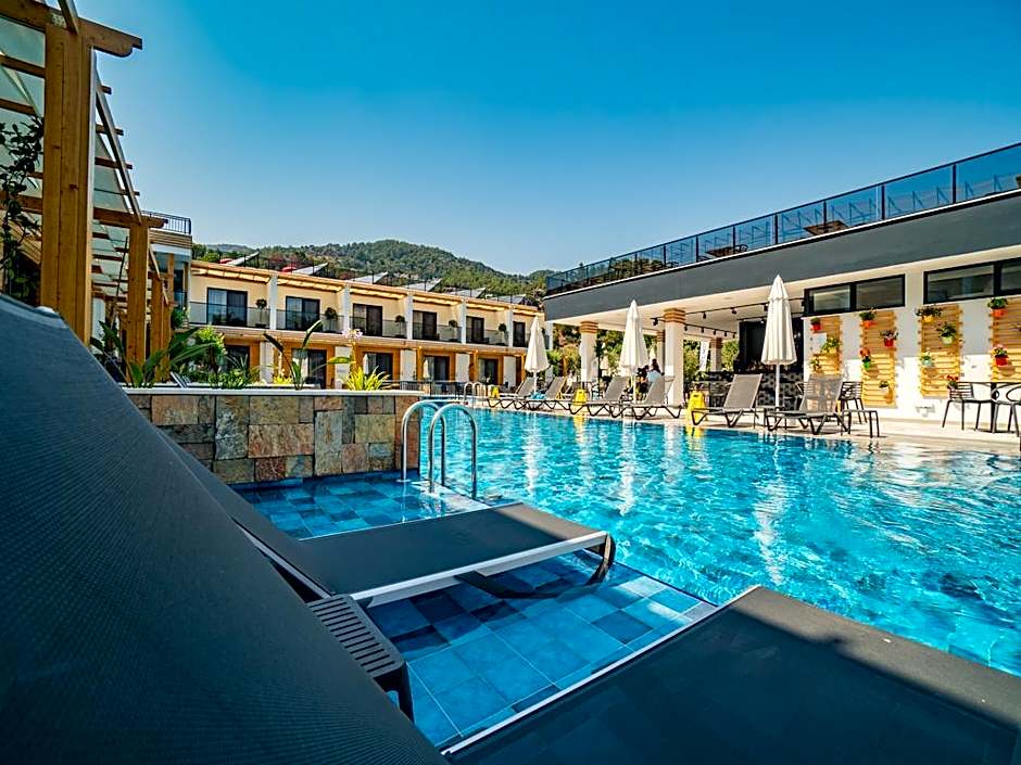 L HOTEL Sarigerme