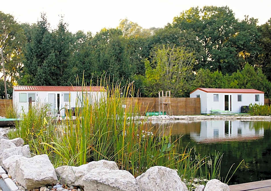 Aranykert Apartmanok Vének