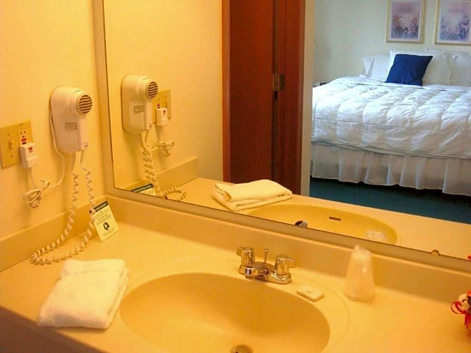 Americas Best Value Inn & Suites - Bluffton