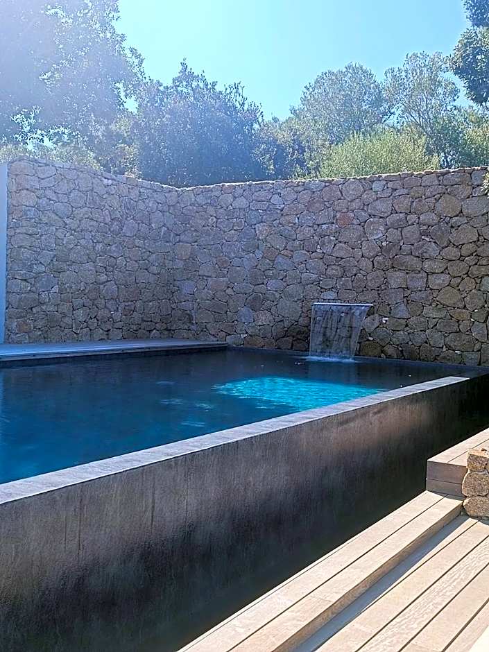 Hôtel Les Suites Du Maquis