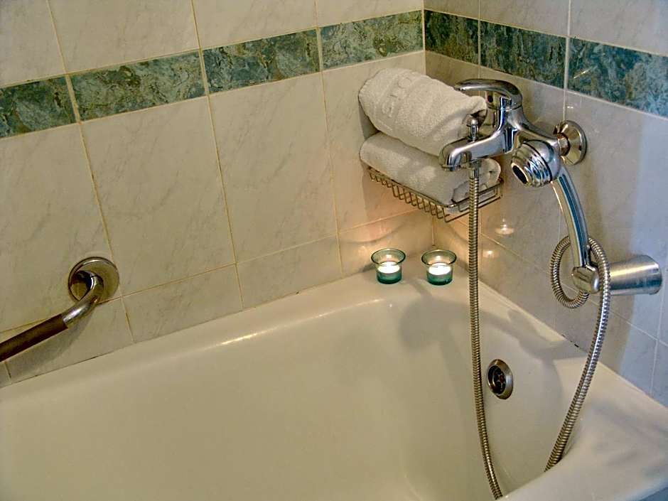 Irida Aparthotel Malia by Estia