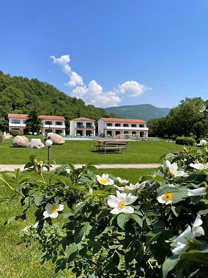 Bran & Denise Residence