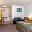 Holbrook Town Centre Motor Inn