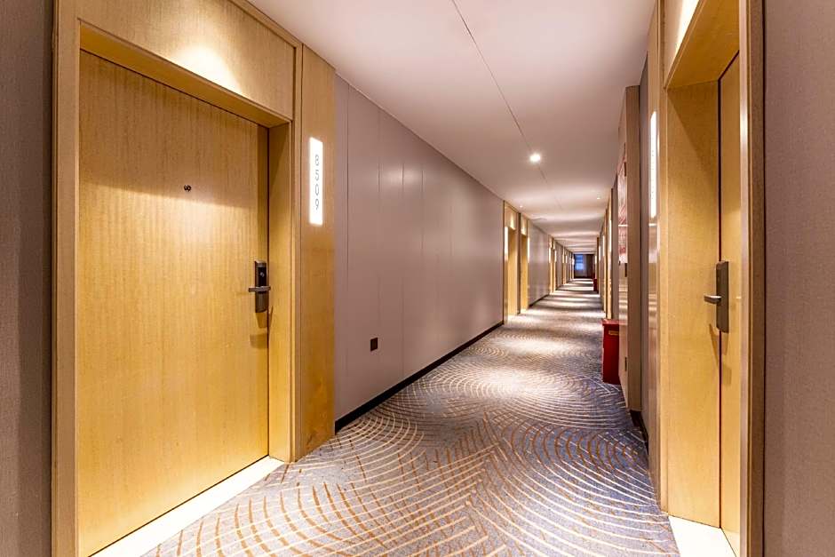 GreenTree Eastern Lianyungang Jiaruibao Plaza Hotel