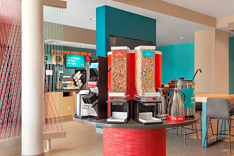 Avid hotel Boston Logan Airport - Revere By IHG