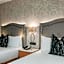 Pivot Hotel Montecasino