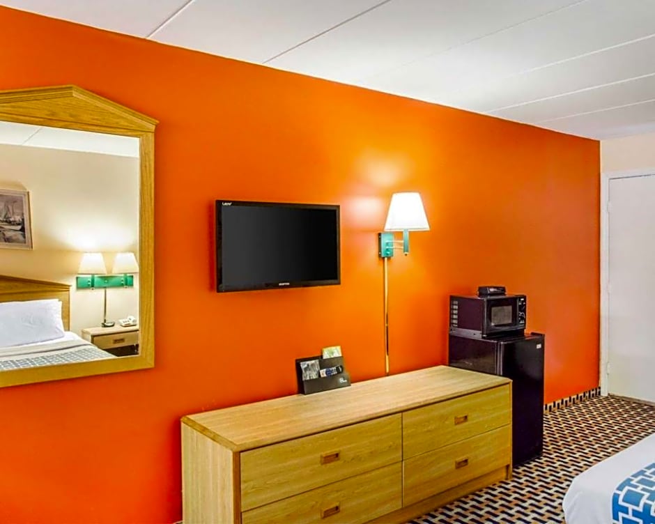 Econo Lodge Franklin