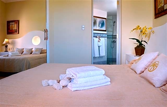 Lifestyle Crown Residence Suites