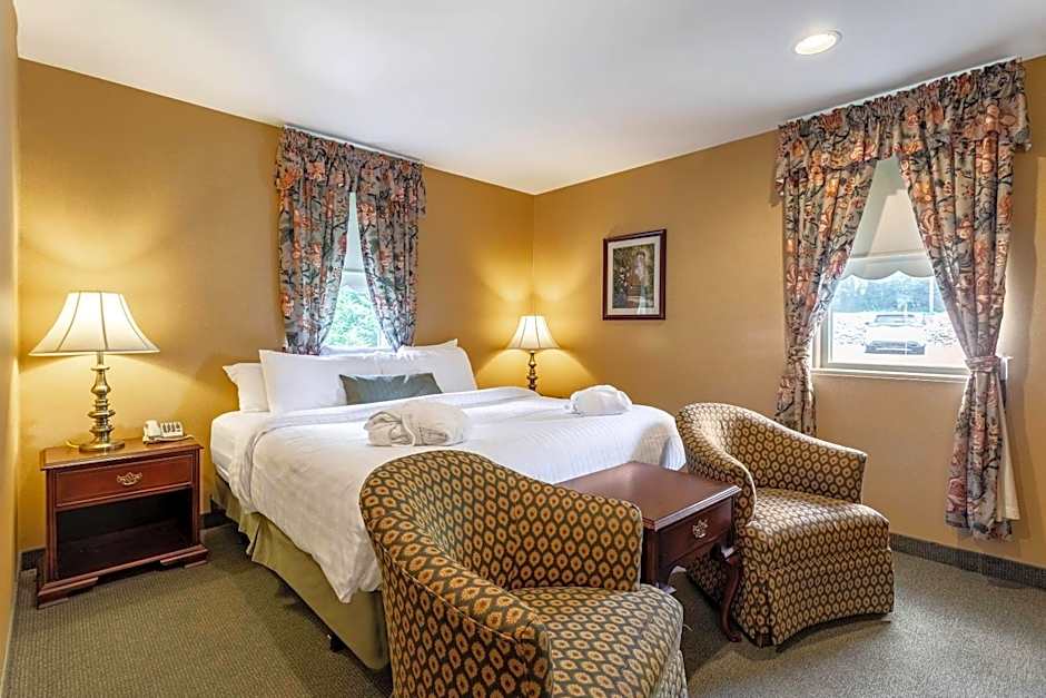 Traditions Hotel & Spa Johnson City - Binghamton, an Ascend Collection Hotel