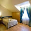 Albert Hotel