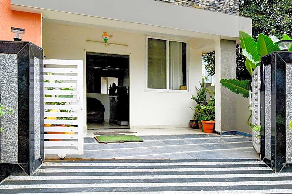 Super Oyo Flagship Hillside Hotels – Hyderabad, 