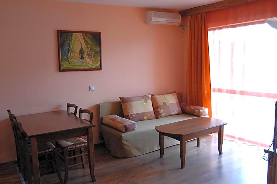 Condo Hotel Valentina