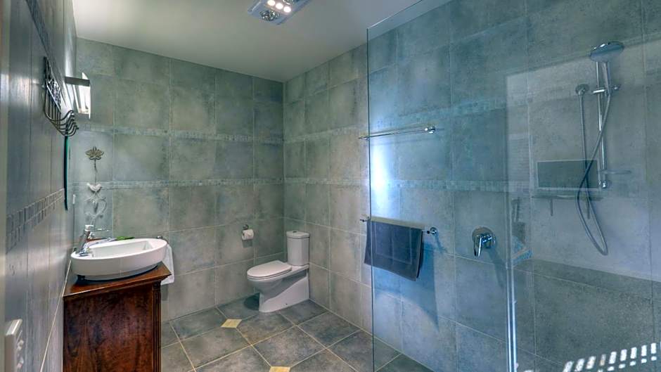 Bridle Guesthouse