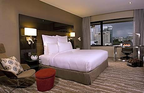 King Hilton Executive Room