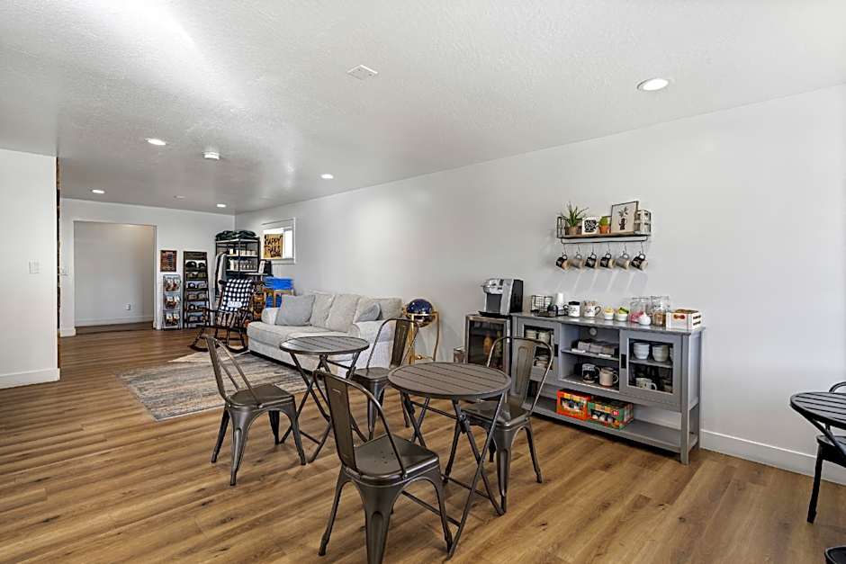 Happy Trails Bed and Breakfast