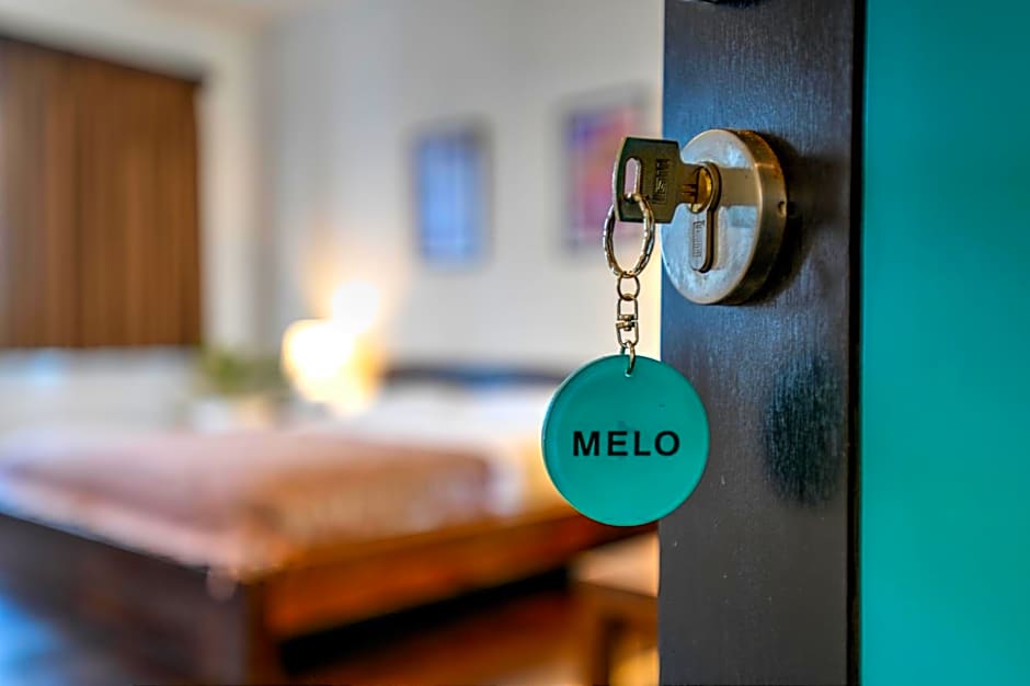Melo Suites Hotel