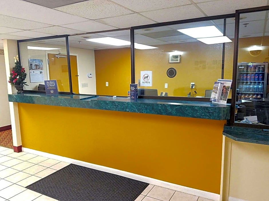 Americas Best Value Inn Evansville