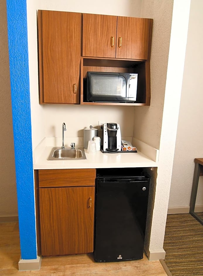 Holiday Inn Express Hotel & Suites Port Clinton-Catawba Island By IHG
