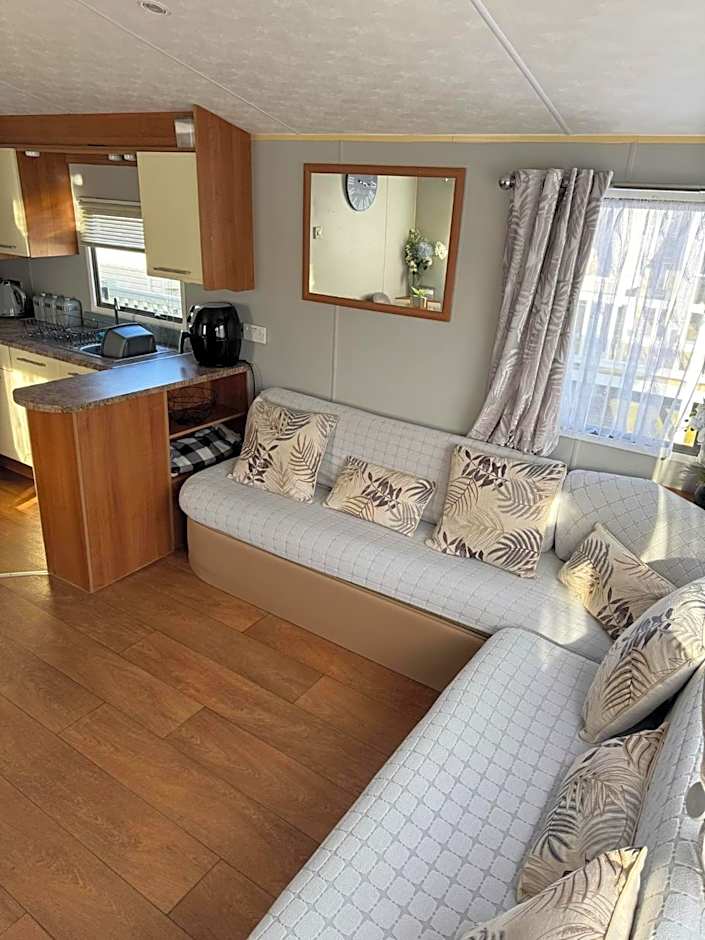 Whitehouse Leisure Park North wales 6 birth caravan