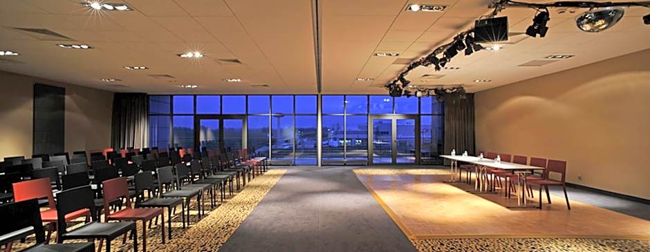 Silver Hotel & Gokart Center