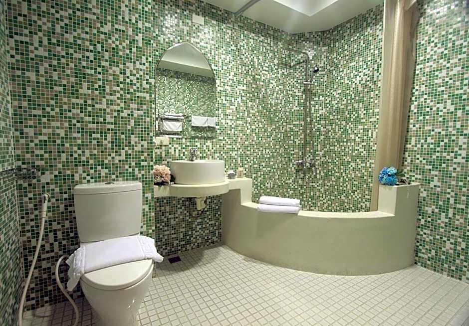 Moroccan Holiday Suite