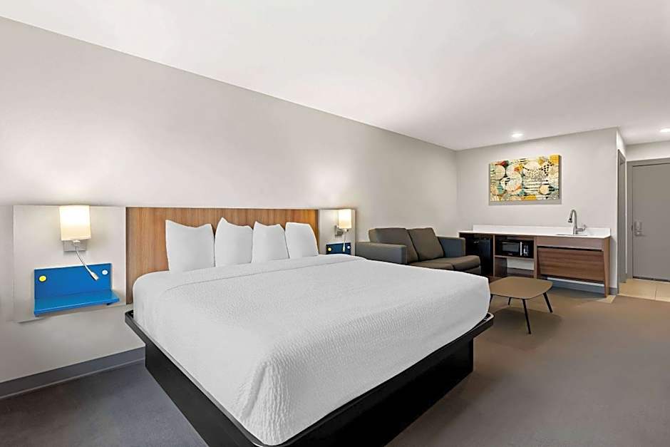 Holiday Inn Express And Suites George Quincy South