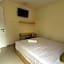 Urbanview Indria Inn Solo by RedDoorz