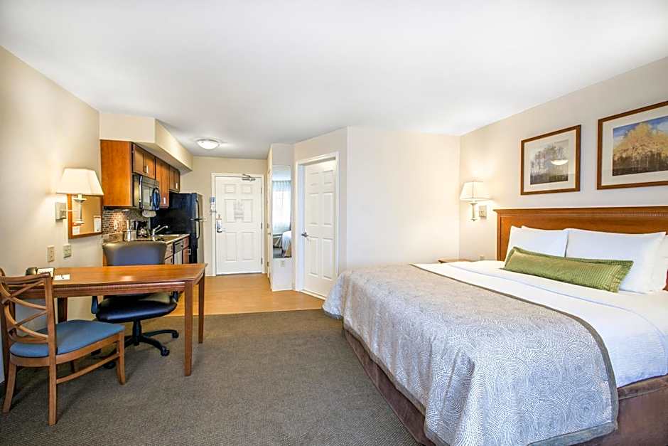 Candlewood Suites Pittsburgh-Cranberry By IHG