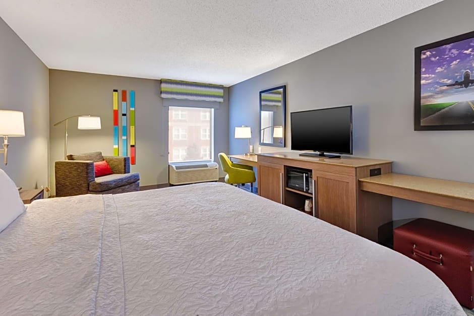 Hampton Inn By Hilton Cincinnati Airport-North