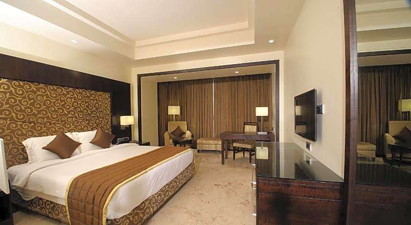 Anandha Inn Convention Centre and Suites