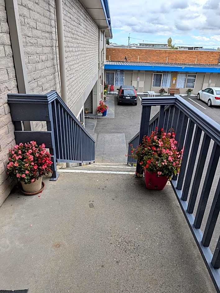 Morwell Parkside Motel