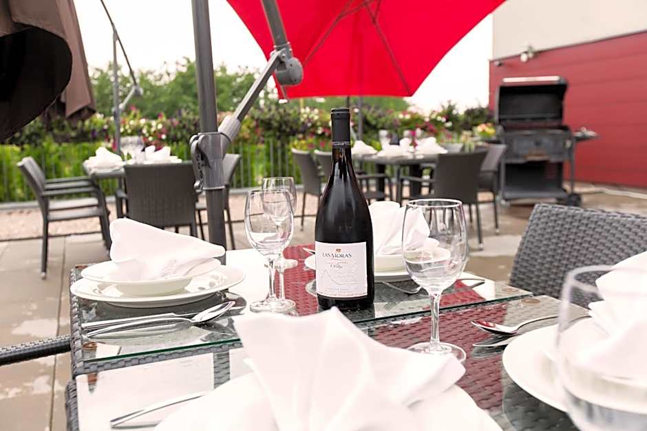 Lifestyle Hotel