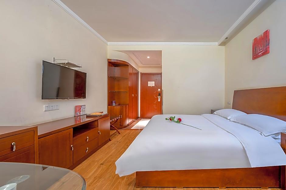 GreenTree Inn Jining Yutai Bus Terminal Express Hotel