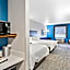 Holiday Inn Express and Suites White Hall By IHG