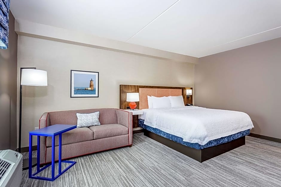 Hampton Inn By Hilton & Suites Kittery