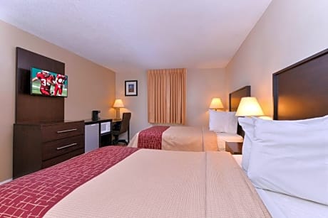 Deluxe 2 Full Beds Non-Smoking