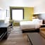 Holiday Inn Express & Suites Worthington By IHG
