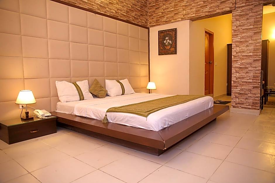 Royal Inn Hotel