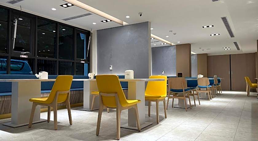 Chia Shih Pao Hotel