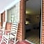 Travelowes Motel - Maggie Valley