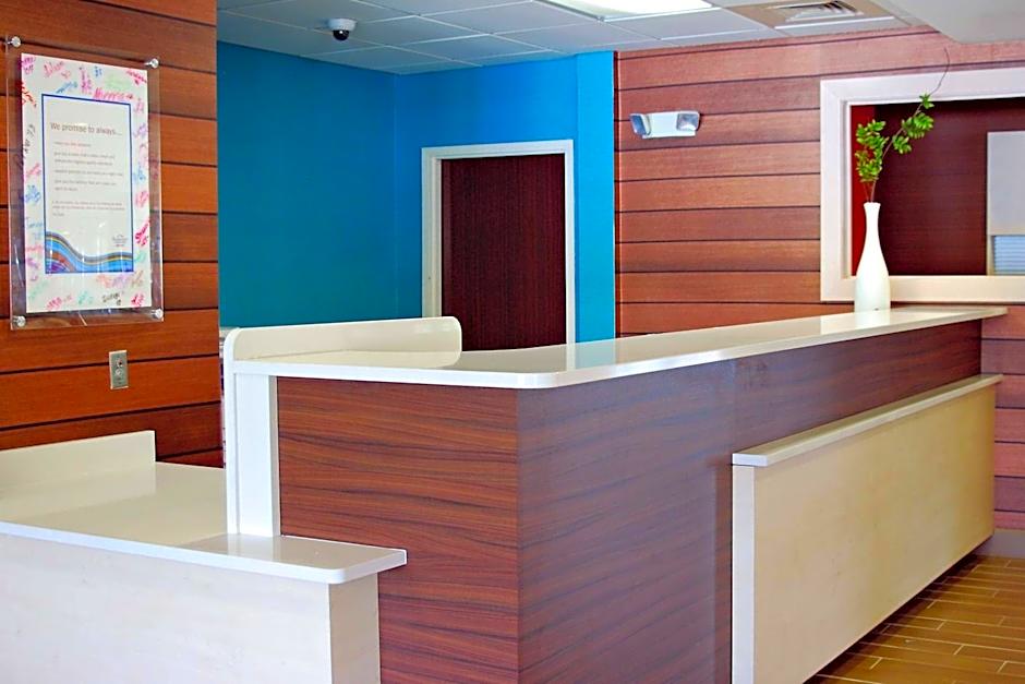 Fairfield Inn by Marriott Myrtle Beach Broadway at the Beach