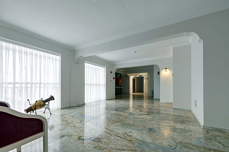 Hanedan Beach Hotel