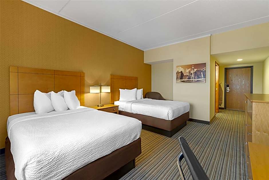 Best Western Royal Plaza Hotel & Trade Center