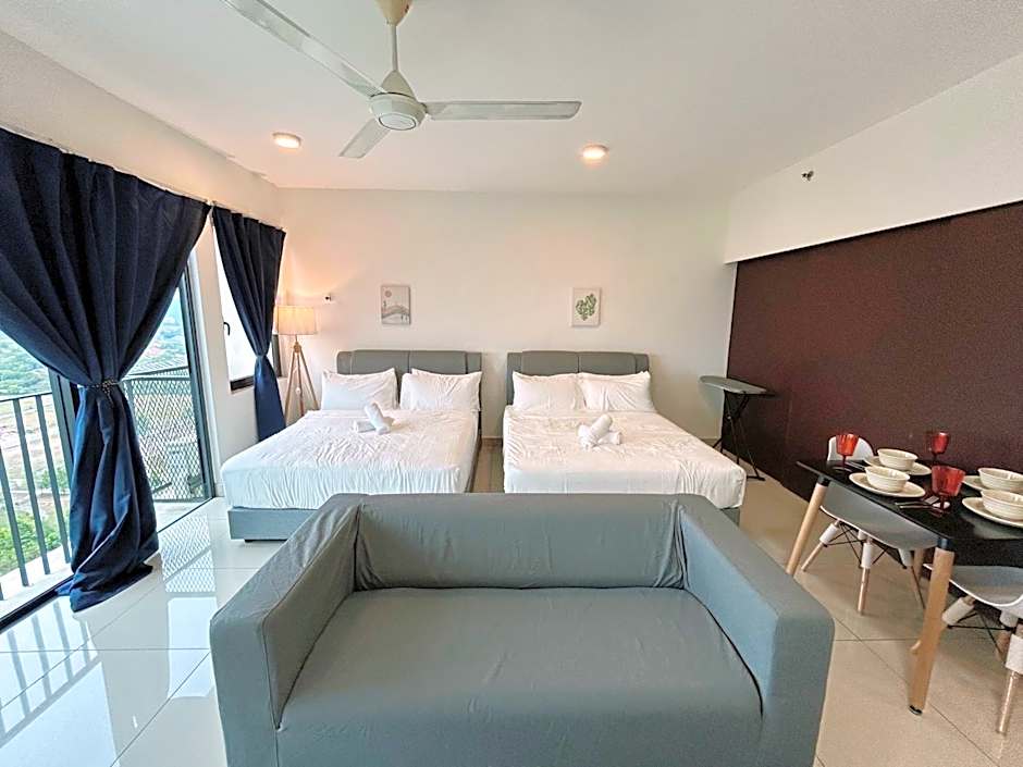 Trefoil by Manhattan Group