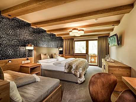 Superior Double Room with Balcony