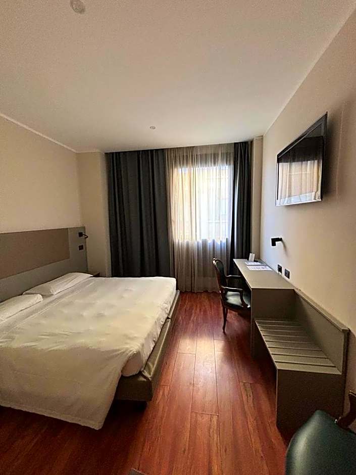 Hotel Plaza