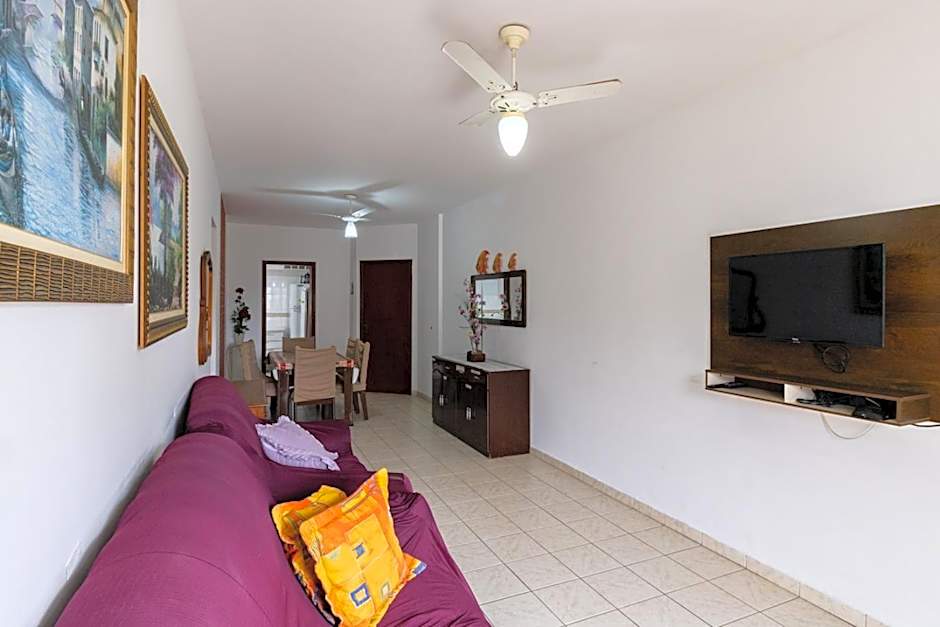 Apto com bela vista a 100m da Praia da Guilhermina